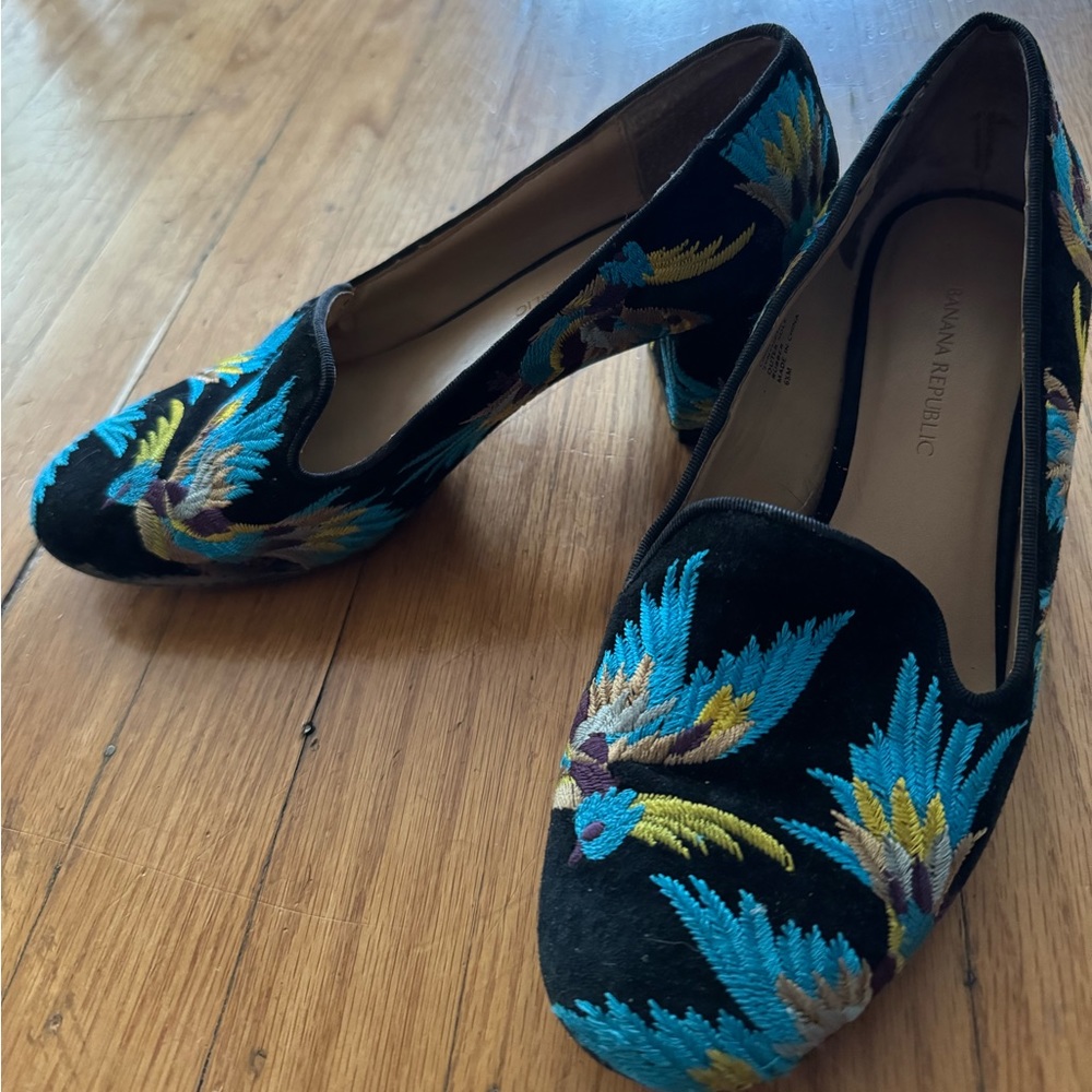 Gorgeous Embroidered Bird Block Heels